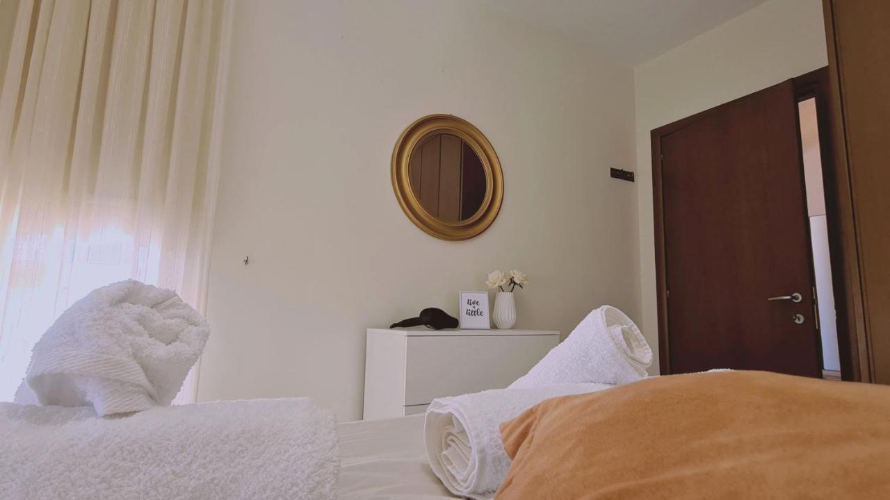 Stay Sunny Palms Apartment Вороклини Экстерьер фото
